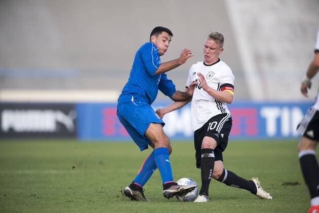 Simone Pontisso (ITA), Philipp Ochs (GER), NOVEMBER 10, 2016 - Football Soccer : Under-20 International Friendly Länderspiel match between Italy 0-1 Germany at Stadio Tullo Morgagni in Forli, Italy. Noxthirdxpartyxsales  (ptmb102337)