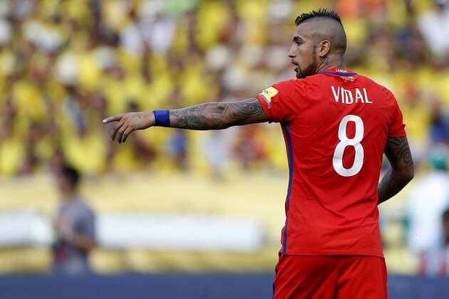 Football, Colombia vs Chile. Chile s player Arturo Vidal gestures during the World Cup Russia 2018 qualification match against Colombia at the Metropolitan stadium in Barranquilla, Colombia. 10 11 2016 Colombia vs Chile 