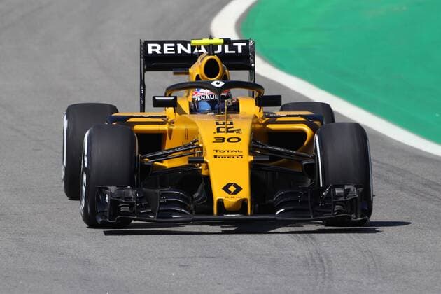 Brazilian Grand Prix, Sao Paulo 10 - 13 November 2016 11.11.2016 - Free Practice 1, Jolyon Palmer (GBR) Renault F1 Team RS16 with Halo. 