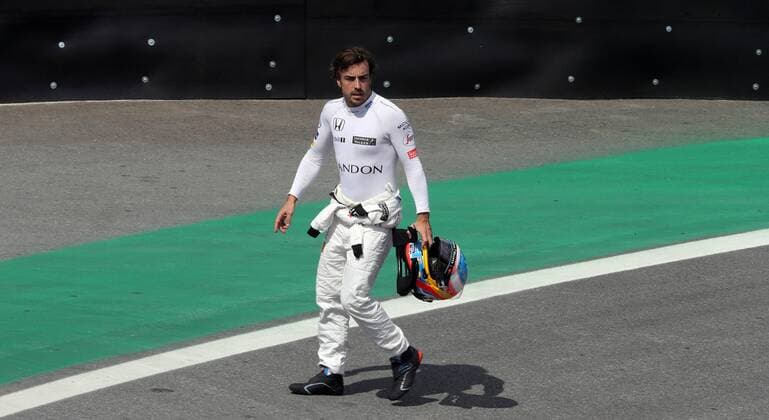 Brazil Grand Prix Formula 1 2016 SÃO PAULO, SP - 11.11.2016: BRAZIL GRAND PRIX FORMULA 1 2016 - Fernando Alonso (ESP) McLaren Honda F1 Team during the second free practice for the Brazil Grand Prix Formula 1 in 2016 held at the Interlagos Circuit on the morning of Friday. (Photo: Rodolfo Buhrer La Imagem Fotoarena) x1228806x  RodolfoxBuhrer