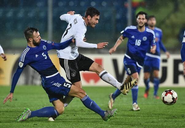 Bilder des Tages - SPORT Fußball, WM Quali, San Marino - Deutschland il gol di Jonas Hector Germania. Goal celebration. San Marino - DFB Deutschland, Fußball Nationalteam Länderspiel WM Quali AndreaxStaccioli