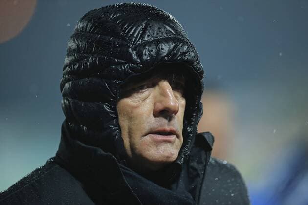 DFB Bundestrainer Joachim Jogi LOEW, LÖW,im Regen GERMANY - SAN MARINO World Cup Qualifikation am November 11, 2016 in San Marino, Italy WM-Quali, Quali,