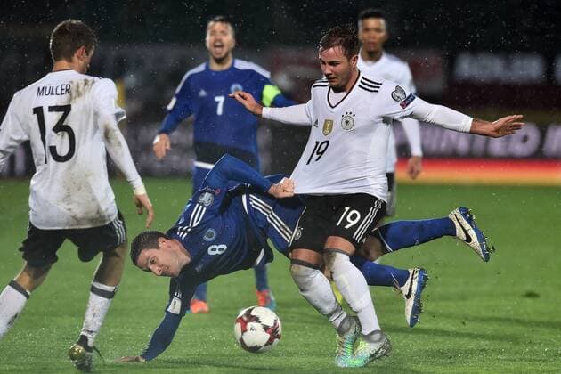 Bilder des Tages - SPORT Alex Gasperoni San Marino, Mario Gotze Germany San Marino - DFB Deutschland, Fußball Nationalteam Länderspiel WM Quali AndreaxStaccioli