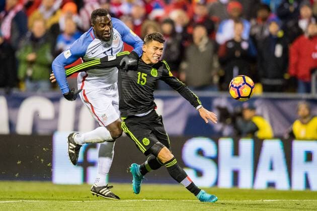 USA s Jozy Altidore (17) during the Men s International Soccer World Cup Qualifier match between Mexico and the United States at MAPFRE Stadium on Nov 11, 2016 in Columbus, OH. CSM Soccer 2016: Mexico vs United States NOV 11 - ZUMAc04_ 20161111_zaf_c04_229