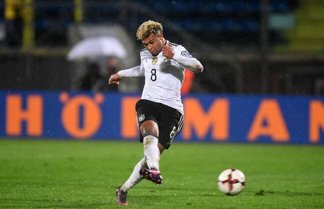 SAN MARINO, Nov. 11, 2016 -- Germany s Serge Gnabry vies for the ball during the 2018 World Cup Group C qualifying soccer match between San Marino and Germany at the Serravalle stadium in San Marino, Nov. 11, 2016. Germany won 8-0. ) (SP)SAN MARINO-FOOTBALL FIFA World Cup WM Weltmeisterschaft Fussball QUALIFIER-GERMANY VS SAN MARINO AlbertoxLingria 