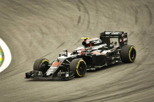 Brazil Grand Prix Formula 1 2016 SÃO PAULO, SP - 12.11.2016: BRAZIL GRAND PRIX FORMULA 1 2016 - In the photo the pilot Jason Button of Honda MacLaren team. Second day of training for the Brazil Grand Prix Formula 1 in 2016 held at the Interlagos Circuit. (Photo: Aloisio Mauricio Fotoarena) x1229263x  AloisioxMauricio