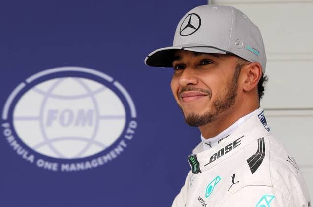 Brazil Grand Prix Formula 1 2016 SÃO PAULO, SP - 12.11.2016: BRAZIL GRAND PRIX FORMULA 1 2016 - Lewis Hamilton (GBR) Mercedes AMG Petronas F1 Team celebrates pole position after the official training of the Brazil Grand Prix Formula 1 2016 held at the Interlagos Circuit on the morning of Friday. (Photo: Rodolfo Buhrer La Imagem Fotoarena) x1229314x  RodolfoxBuhrer