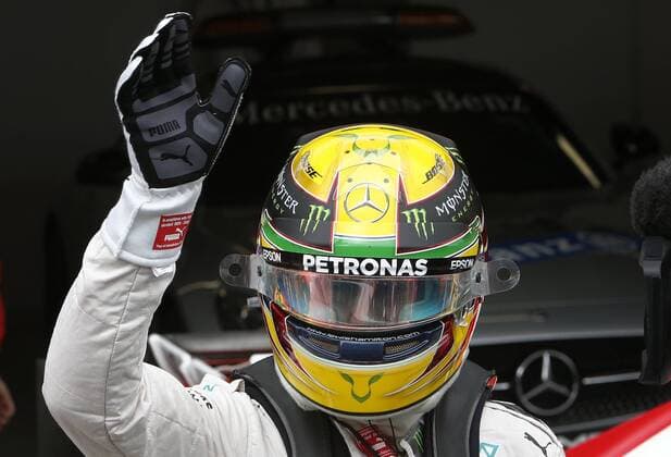 Brazil Grand Prix Formula 1 2016 SÃO PAULO, SP - 12.11.2016: BRAZIL GRAND PRIX FORMULA 1 2016 - Lewis Hamilton (GBR) Mercedes AMG Petronas F1 Team celebrates pole position after the official training of the Brazil Grand Prix Formula 1 2016 held at the Interlagos Circuit on the morning of Friday. (Photo: Rodolfo Buhrer La Imagem Fotoarena) x1229324x  RodolfoxBuhrer