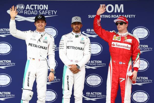 Bilder des Tages - SPORT Formel 1, GP Brasilien Brazilian Grand Prix, Sao Paulo 10 - 13 November 2016 12.11.2016 - Qualifying, 2nd position Nico Rosberg (GER) Mercedes AMG F1 W07 Hybrid, Lewis Hamilton (GBR) Mercedes AMG F1 W07 Hybrid pole position and 3rd position Kimi Raikkonen (FIN) Scuderia Ferrari SF16-H 