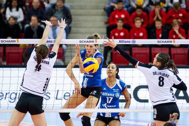 Angriff Jennifer Pettke (15 MTV); Volleyball Bundesliga: Allianz MTV Stuttgart vs VfB 91 Suhl, SCHARRena, Stuttgart Germany, 20161113; Stuttgart Copyright: xWuechnerx xEibner-Pressefotox EP_nwr