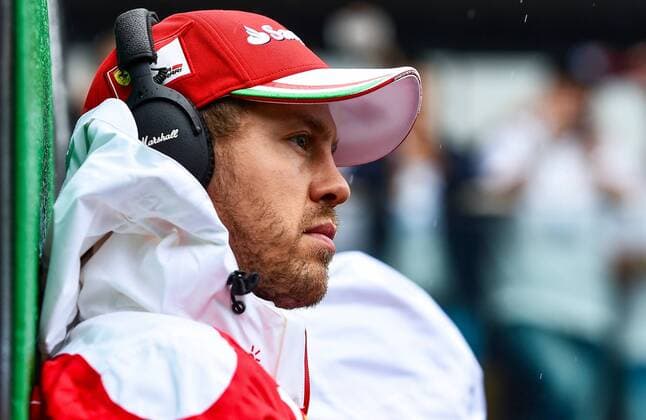 Sebastian Vettel (Scuderia Ferrari)mit Kopfhoerern der Firma Marshall im Regen, Grosser Preis von Brasilien 2016, Motorsport, Formel 1, 13.11.2016, Interlagos Copyright: xAndre Eibner-Pressefotox EP_JAE