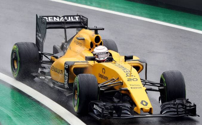 Grande Pr?mio do Brasil de F?rmula 1 2016 SÃO PAULO, SP - 13.11.2016: GRANDE PRÊMIO DO BRASIL DE FÓRMULA 1 2016 - Kevin Magnussen (DIN) Renault F1 Team during the Brazil Grand Prix Formula 1 in 2016 held at the Interlagos Circuit on Sunday. (Photo: Rodolfo Buhrer La Imagem Fotoarena) x1229550x  RodolfoxBuhrer