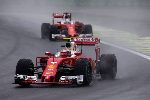 Brazilian Grand Prix, Sao Paulo 10 - 13 November 2016 13.11.2016 - Race, Kimi Raikkonen (FIN) Scuderia Ferrari SF16-H leads Sebastian Vettel (GER) Scuderia Ferrari SF16-H 