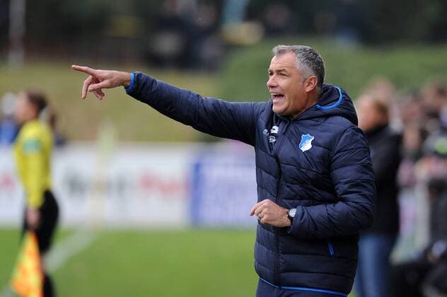 Trainer Juergen Ehrmann ( TSG 1899 Hoffenheim ) emotional an der Seitenlinie. 13.11.2016 --- Fussball --- 1. Bundesliga --- MSV Duisburg vs TSG 1899 Hoffenheim Duisburg Copyright: xThienel Eibner-Pressefotox EP_TTL