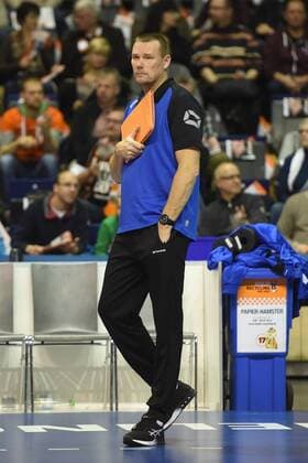 Volleyball, Herren, Saison 2016 17, 1. Bundesliga, 4. Spieltag, BR Volleys - TSG Solingen Volleys, Cheftrainer Arno van Solkema (TSG Solingen Volleys), 13.11.16,