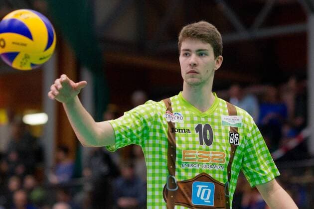 Tom STROHBACH ( 10, HER). Volleyball, TSV Herrsching (HER) - United Volleys Rhein-Main (RHM), Bundesliga, 5.Spieltag, Saison 2016 2017, am 13.11.2016 in Herrsching N I K O L A U S H A L L E Deutschland. x_MK40013x