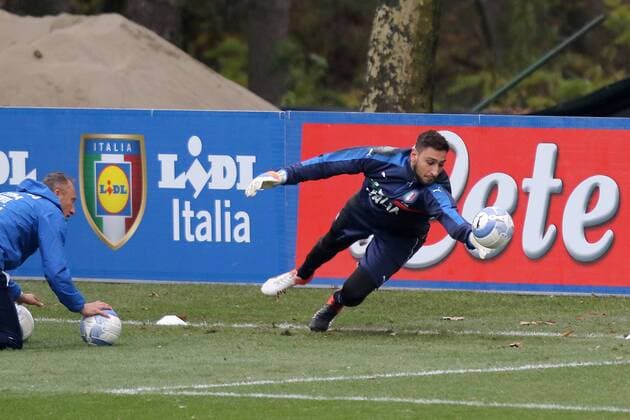 Fußball, Nationalteam Italien Training GIANLUIGI DONNARUMMA friendly match ITALIA-GERMANY ALLENAMENTO 14-11-2016