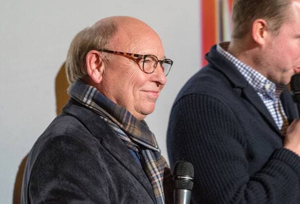 14.11.2016, xfux, Fussball 1.Bundesliga, SV Darmstadt 98 Kinopremiere 90 Minuten 98 im Kinopolis in Darmstadt, emspor emonline deloka, v.l. Gernot Hassknecht alias Hans-Joachim Heist Darmstadt