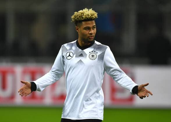 Fussball, Herren, Saison 2016 2017, Länderspiel in Mailand, Italien - Deutschland, Serge Gnabry (Nr. 8, Deutschland) vor dem Spiel, 15.11.2016,