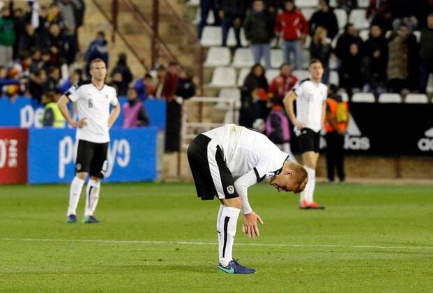 SOCCER - UEFA U21 U 21 EC quali, ESP vs AUT ALBACETE,SPAIN,15.NOV.16 - SOCCER - UEFA Under-21 European Championship EM Europameisterschaft qualification, play off, OEFB international match Länderspiel Spain vs Austria. Image shows the disappointment of Philipp Lienhart (AUT). GEPAxpictures xCordonxPress