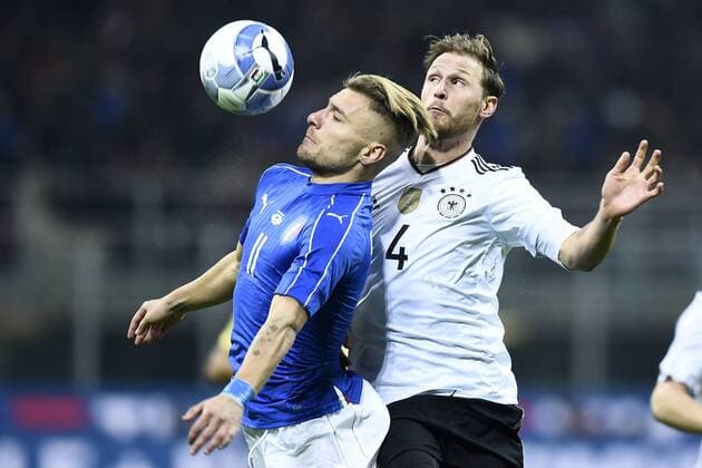 Milano 15 11 2016 - Nationalteam Länderspiel Fussball ITA - GER - DanieleBuffa -- Ciro Immobile-Benedikt Höwedes 