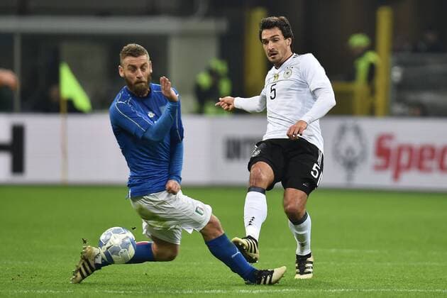 Daniele De Rossi Italia, Mats Hummels Germany Mailand, Fußball Nationalteam Länderspiel Italien - Deutschland AndreaxStaccioli