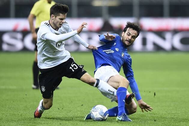 Mailand, Fußball Nationalteam Länderspiel Italien - Deutschland Marco Parolo-Julian Weigl 