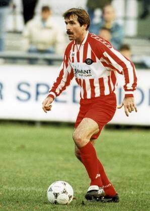 Mirko Votava, ehem. bei Werder Bremen -jetzt Spielertrainer beim VfB Oldenburg am 16.11.1997