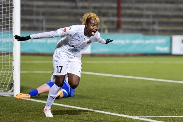 161116 Rosengards Gaelle Enganamouit jublar efter sitt 3-0 mal under fotbollsmatchen i Champions League mellan Rosengard och Slavia Prag den 16 november 2016 i Malmö.  Copyright: LUDVIGxTHUNMAN BB161116LT008