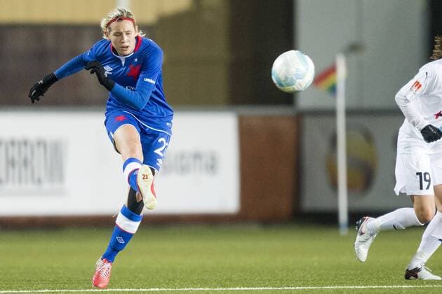 161116 Slavia Prag Tereza Kozarova under fotbollsmatchen i Champions League mellan Rosengard och Slavia Prag den 16 november 2016 i Malmö.  Copyright: LUDVIGxTHUNMAN BB161116LT018