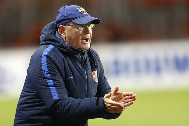 Xavier Llorens coach of Barcelonaduring the Women UEFA Champions League match between FC Twente and Barcelona at the Grolsch Veste on November 16, 2016 in Enschede, The Netherlands Women: Fc Twente v Barcelona Woman UEFA Champions League 2016 2017 xVIxPeterxLousxIVx 6591858