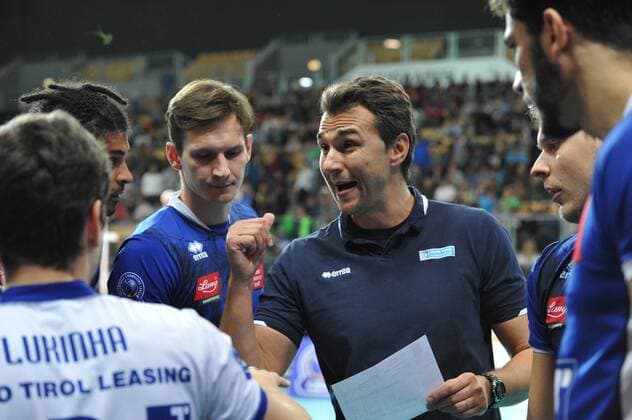 Volleyball, CL Quali, Hypo Tirol Volleyballteam Innsbruck - VfB Friedrichshafen VOLLEYBALL - CEV CL, Tirol vs Friedrichshafen INNSBRUCK,AUSTRIA,16.NOV.16 - VOLLEYBALL - CEV Champions League, Hypo Tirol Volleyballteam vs VfB Friedrichshafen. Image shows Daniel Gavan . GEPAxpictures xAmirxBeganovic