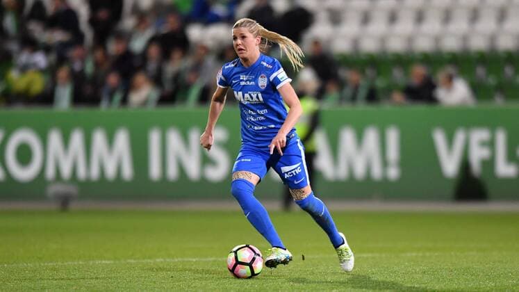 Olivia Schough (Eskilstuna United) (10) Freisteller in Aktion, in Action, Uefa Women Champions League - VFL Wolfsburg - Eskilstuna United, xmkx