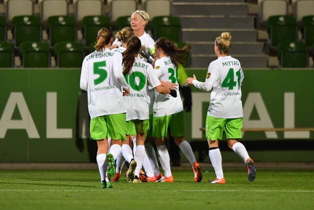 Jubel, Freuen, celebrate, happy, cheer , Goal Celebration 3:0 VFL Wolfsburg, Uefa Women Champions League - VFL Wolfsburg - Eskilstuna United, xmkx