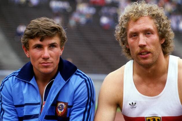 Sergej Bubka (UdSSR, li.) und Wladyslaw Kozakiewicz (BR Deutschland)