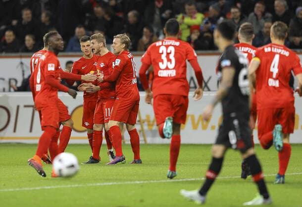Foto : Torjubel Leipzig , Timo Werner Fussball 1. Bundesliga , am Fr. 18.11.2016 Bayer 04 Leverkusen - Leipzig