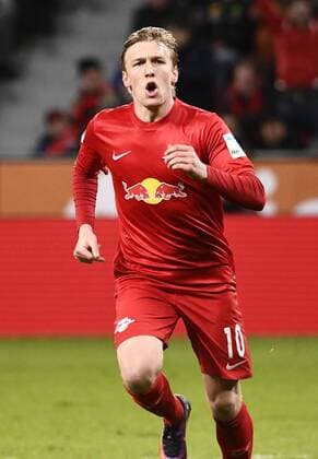 BayArena Leverkusen 18.11.2016, 1. Fussball Bundesliga Saison 2016 17 11.Spieltag, Bayer 04 Leverkusen vs. RB Leipzig ---- Emil Forsberg (Leipzig) jubelt nach seinem Tor