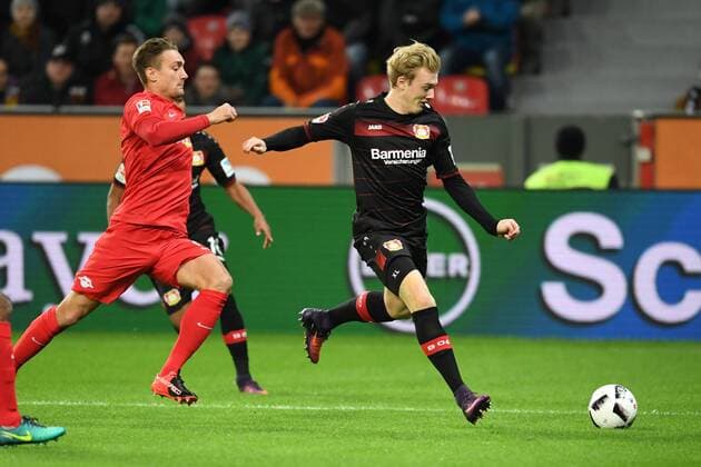 Fussball, 1.BL Saison 2016 2017, Spieltag 11, , Bayer 04 Leverkusen-RB Leipzig , 18.10.2016, BayArena, Leverkusen, Julian Brandt, Bayer 04 Leverkusen erzielte das 2:1