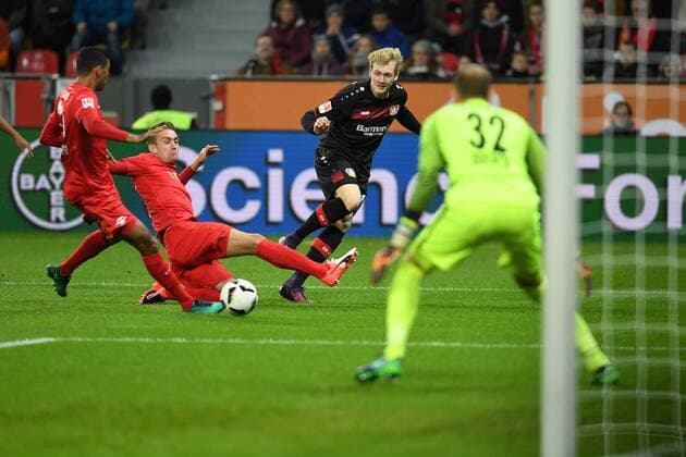 Fussball, 1.BL Saison 2016 2017, Spieltag 11, Bayer 04 Leverkusen-RB Leipzig , 18.11.2016, BayArena, Leverkusen, Julian Brandt Bayer 04 Leverkusen,erzielte das 2:1.