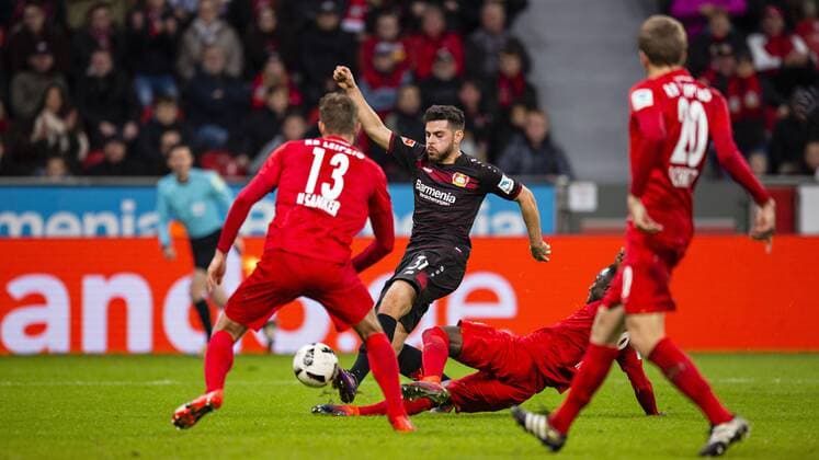 Leverkusen, 18.11.2016, BayArena Kevin Volland (Bayer) Bayer Leverkusen - RB Leipzig mm
