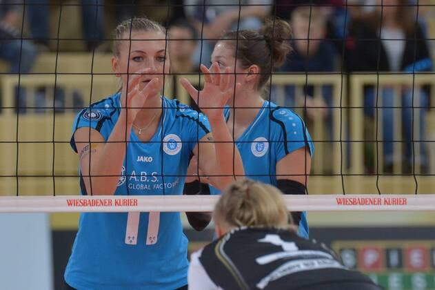 19.11.2016, xtkx, Volleyball 1.Bundesliga Damen, VC Wiesbaden - SW Erfurt, emspor, v.l. Simona Kosova (VC Wiesbaden) , Wiesbaden