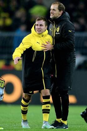 Themen der Woche - SPORT Bilder des Tages - SPORT Dortmund, Germany, 19.11.2016, 1. Bundesliga 11. Spieltag, BV Borussia Dortmund - FC Bayern Muenchen, (L-R) Mario Goetze (Dortmund) und Thomas Tuchel (Dortmund) ( DeFodi050
