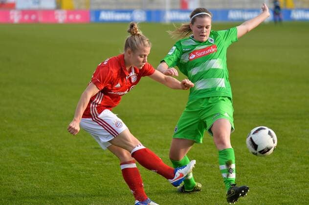 Leonie Maier (FC Bayern Muenchen, Leo Maier) München, Deutschland, 20.11.2016, Frauenfußball, FC Bayern München - Borussia Mönchengladbach, xKLx