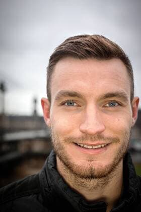 Florian Ballas beim Fotoshooting für das Stadionheft Kreisel. Florian Ballas