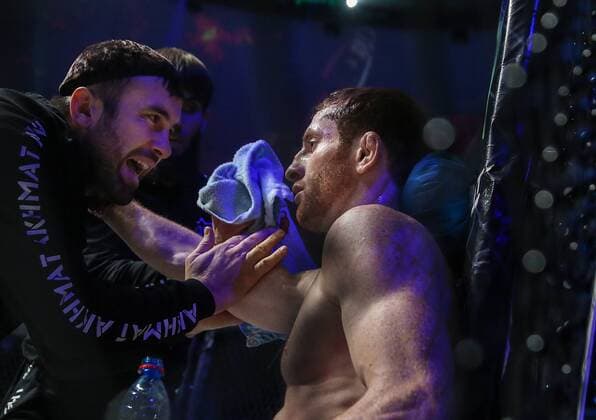 GROZNY, RUSSIA - NOVEMBER 20, 2016: Mixed martial artist Apti Bimarzaev (R) of Belarus in his under 65.8 kg bout against Ratmir Teuvazhukov of Russia at the Grand Prix Akhmat WFCA 31 international tournament in Grozny. Valery Sharifulin TASS  TS038434