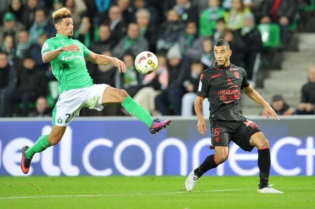 05 Younes BELHANDA (nice) - 25 KEVIN MALCUIT (asse) FOOTBALL : Saint Etienne vs Nice - Ligue 1 - 20 11 2016 FEP 