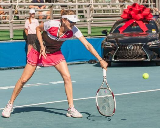 November 20, 2016 - Delray Beach, Florida, United States - MONICA SELES, former Yugoslav world no.1 pro tennis player and member of the International Tennis Hall of Fame in action on court at the 2016 Chris Evert Raymond James Pro-Celebrity Tennis Classic at Delray Beach Stadium & Tennis Center. Chris Evert Charities has raised more than $22 million in an ongoing campaign for Florida s most at-risk children. Monica Seles at 2016 Chris Evert Pro-Celebrity Tennis Classic - ZUMAd84_ 20161120_zaf_d84_007