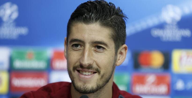 Sevilla FC s defender Sergio Escudero adresses to the media during a training session in Seville, southern Spain, 21 November 2016. Sevilla FC will face Juventus in a UEFA Champions League Group H soccer match at the Sanchez Pizjuan stadium on 21 November 2016. Sevilla FC s press conference PK Pressekonferenz !ACHTUNG: NUR REDAKTIONELLE NUTZUNG!  20161121-636153392780928419
