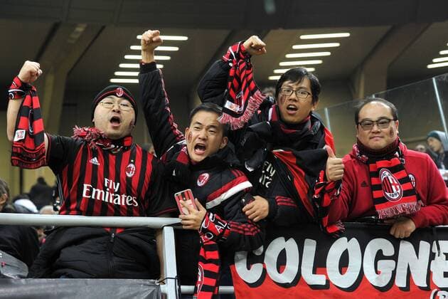 TIFOSI Fans ORIENTALI MILAN CAMPIONATO FUSSBALL ITALIEN SERIE A 2016-2017 AC MILAN-INTER MAILAND 2-2