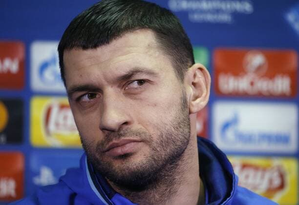 FuÃŸball, CL, FK Rostow PK ROSTOV-ON-DON, RUSSIA - NOVEMBER 22, 2016: FC Rostov s captain Alexandru Gatcan gives a press conference PK Pressekonferenz ahead of a UEFA Champions League Group D football match between FC Rostov and Bayern Munich. Valery Matytsin TASS  TS038738